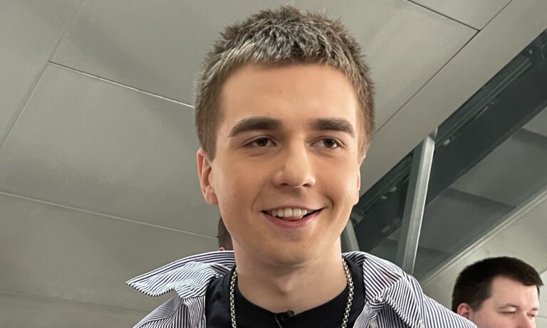 Wracam na plan, wracamy na szklany ekran